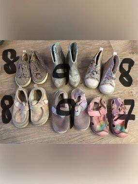 Little girls shoe lot sizes 7-9. See picture